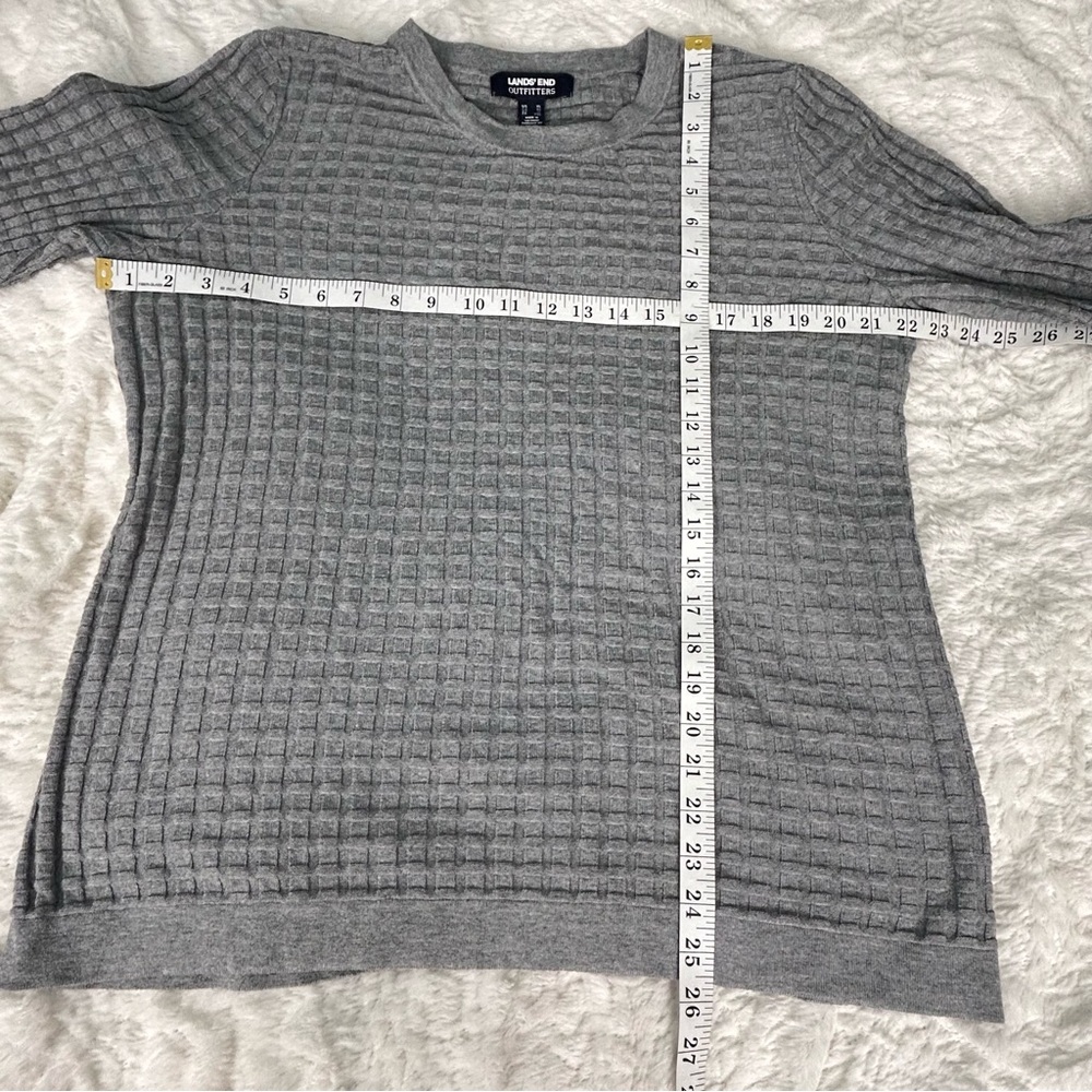 Lands’ End Textured Basketweave Gray 3/4 Sleeve Sweater - Picture 7 of 7